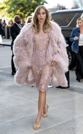 Full leaked Suki waterhouse private onlyfans photo