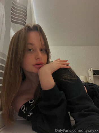 Full leaked Sultriidoll private onlyfans photo