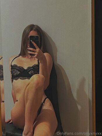Full leaked Sultriidoll private onlyfans photo