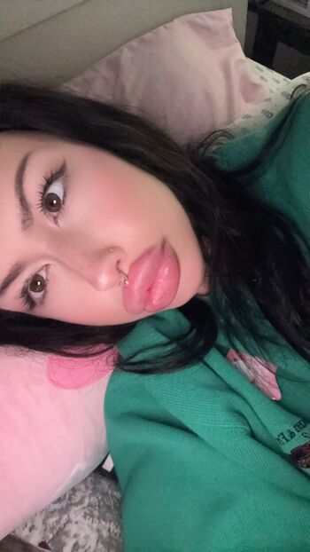 Full leaked Sum r private onlyfans photo
