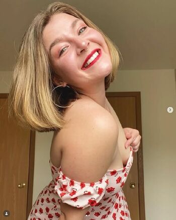 Full leaked Sunyourmoon page private onlyfans photo