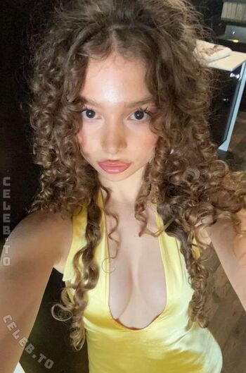 Full leaked Sunday kalogeras private onlyfans photo