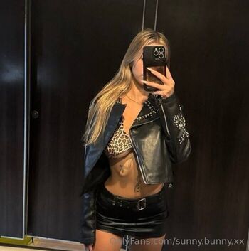 Full leaked Sunny bunny xx private onlyfans photo