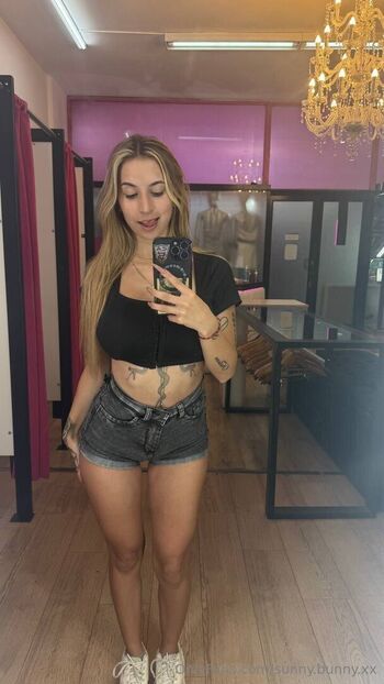 Full leaked Sunny bunny xx private onlyfans photo