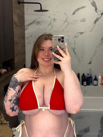 Full leaked Sunny foxy private onlyfans photo