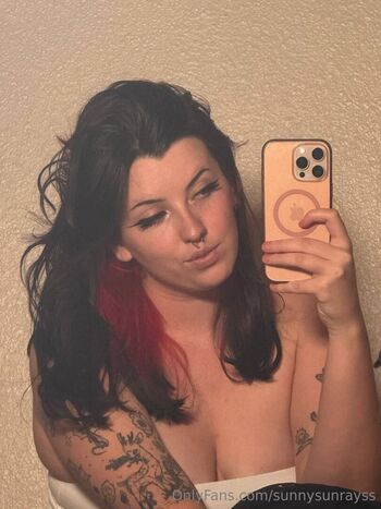 Full leaked Sunnysunrayss private onlyfans photo