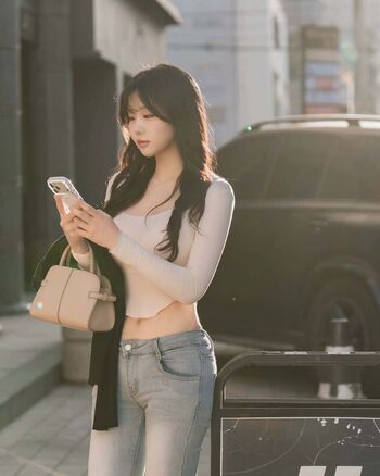 Full leaked Sunwoo page private onlyfans photo