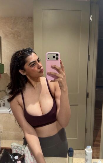 Full leaked Sunya siddiqui private onlyfans photo