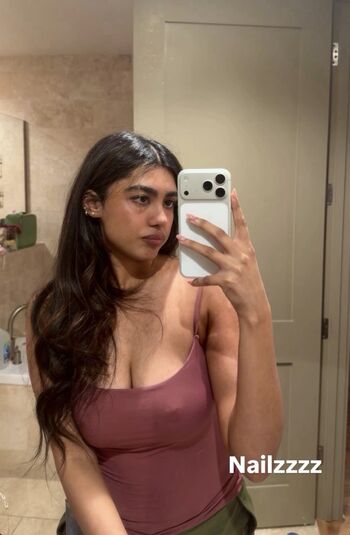 Full leaked Sunya siddiqui private onlyfans photo