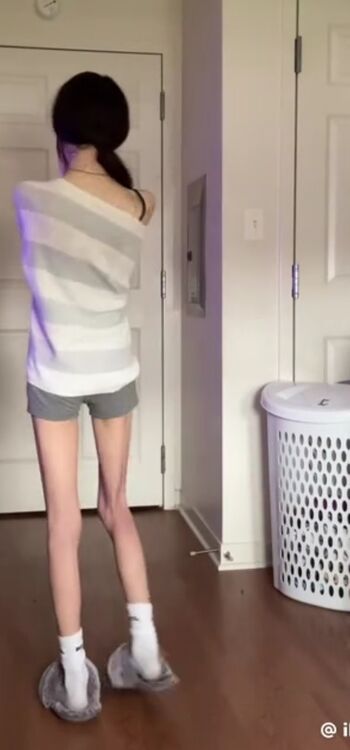 Full leaked Super skinny models private onlyfans photo