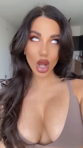 Full leaked Suppasamm private onlyfans photo