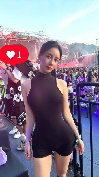 Full leaked Suyeon park private onlyfans photo