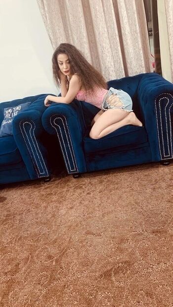 Full leaked Suzanna official private onlyfans photo
