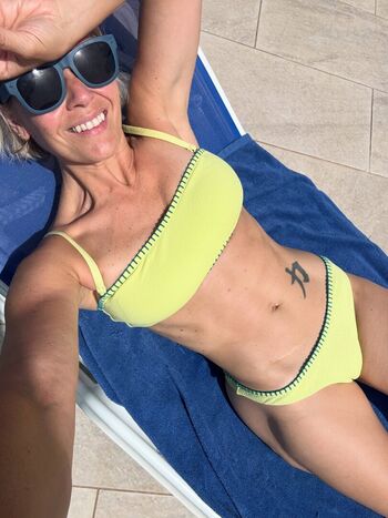 Full leaked Suzanne shaw private onlyfans photo