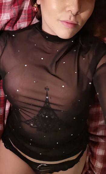 Full leaked Swedish girls private onlyfans photo