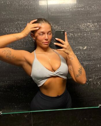 Full leaked Swedish girls page private onlyfans photo