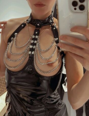 Full leaked Swedish vixen private onlyfans photo