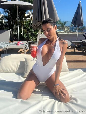 Full leaked Sweet amberxx private onlyfans photo