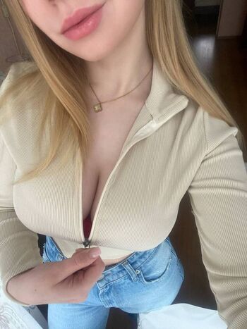 Full leaked Sweetalenka private onlyfans photo
