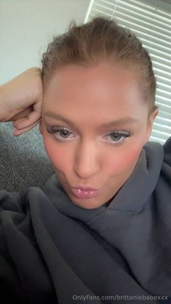 Full leaked Sweetbrittaniexox  page private onlyfans photo
