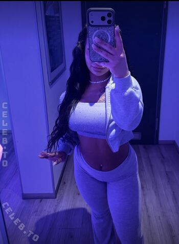 Full leaked Sweetxlayla private onlyfans photo
