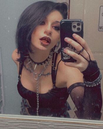 Sxmply.loathxng