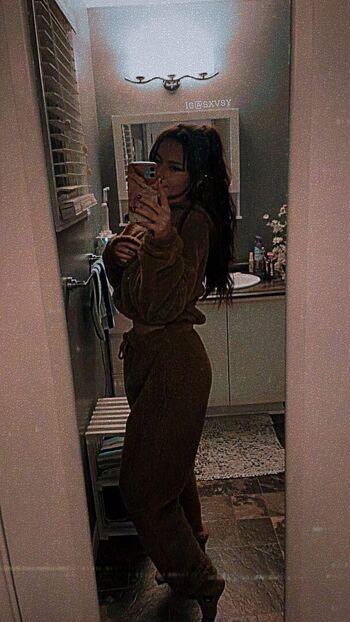 Full leaked Sxvsy private onlyfans photo