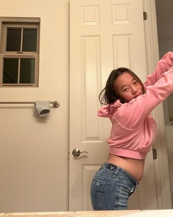 Full leaked Sydney kong private onlyfans photo