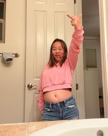 Full leaked Sydney kong private onlyfans photo