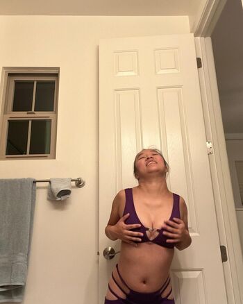 Full leaked Sydney kong private onlyfans photo