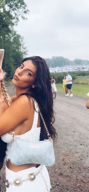 Full leaked Sydney monello page private onlyfans photo