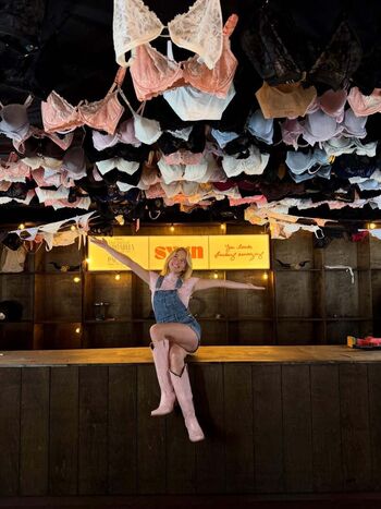Full leaked Sydney sweeney  page private onlyfans photo