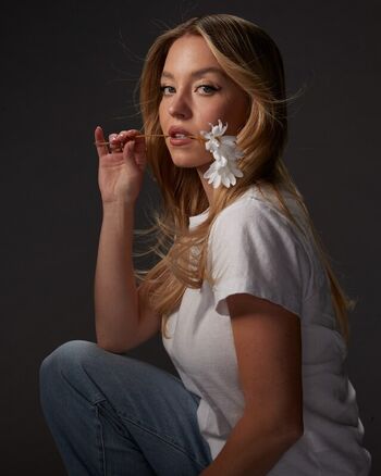 Full leaked Sydney sweeney page private onlyfans photo