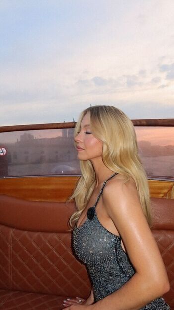 Full leaked Sydney sweeney page private onlyfans photo