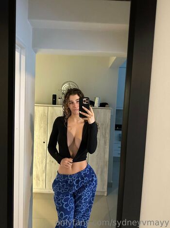 Full leaked Sydneyvmayy private onlyfans photo