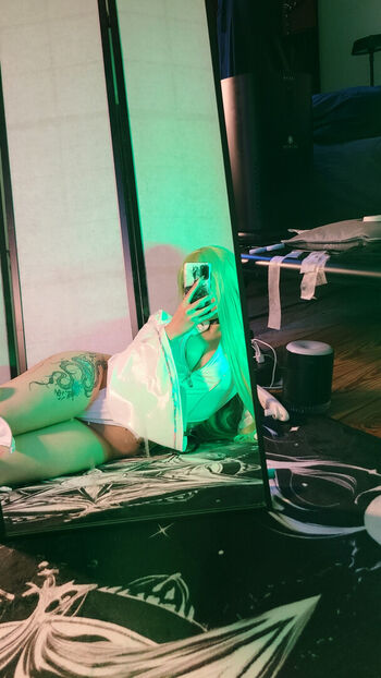 Syndrapics leaked photo video viral