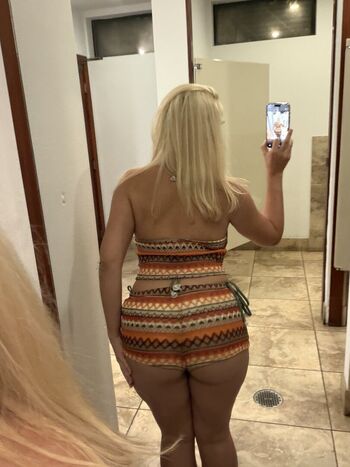 Full leaked Syzlbaby private onlyfans photo