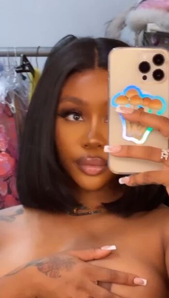 Full leaked Genny shawcross / private onlyfans photo