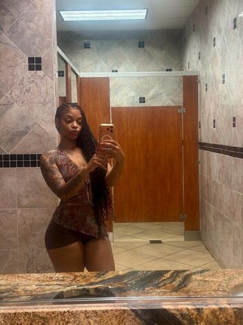 Full leaked Taiispicyy private onlyfans photo
