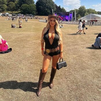 Full leaked Talia uk private onlyfans photo