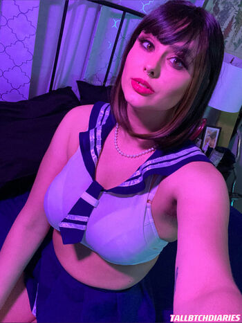 Full leaked Tallbtchdiaries private onlyfans photo