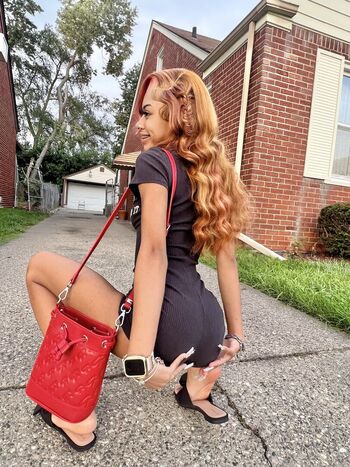 Full leaked Tameliaalexus private onlyfans photo