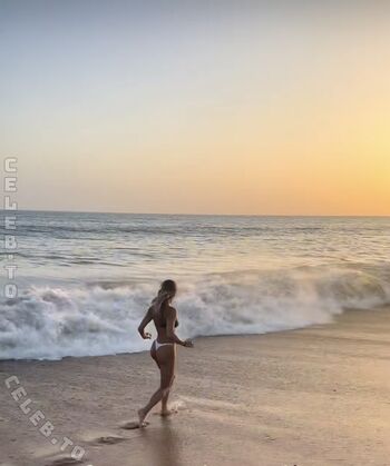 Full leaked Tamina antonia private onlyfans photo