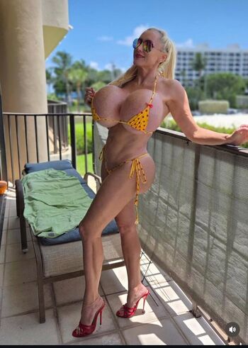 Tammy Hernandez
