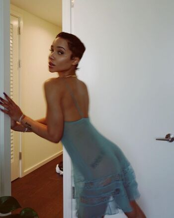 Tanaya Henry