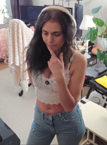 Full leaked Tania derveaux page private onlyfans photo