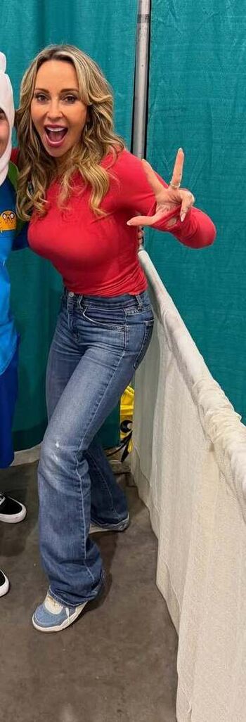 Tara Strong