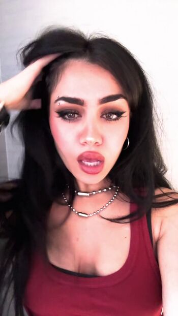 Full leaked Tara yummy page private onlyfans photo