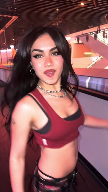 Full leaked Tara yummy private onlyfans photo