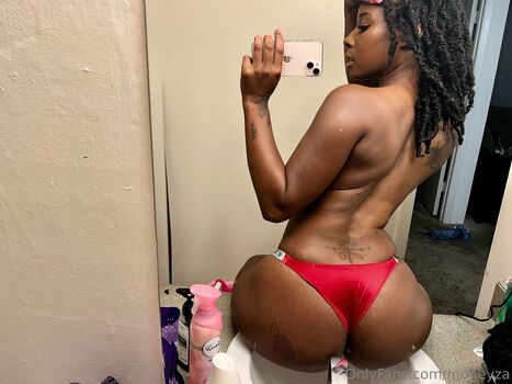 Full leaked Taraaayou private onlyfans photo